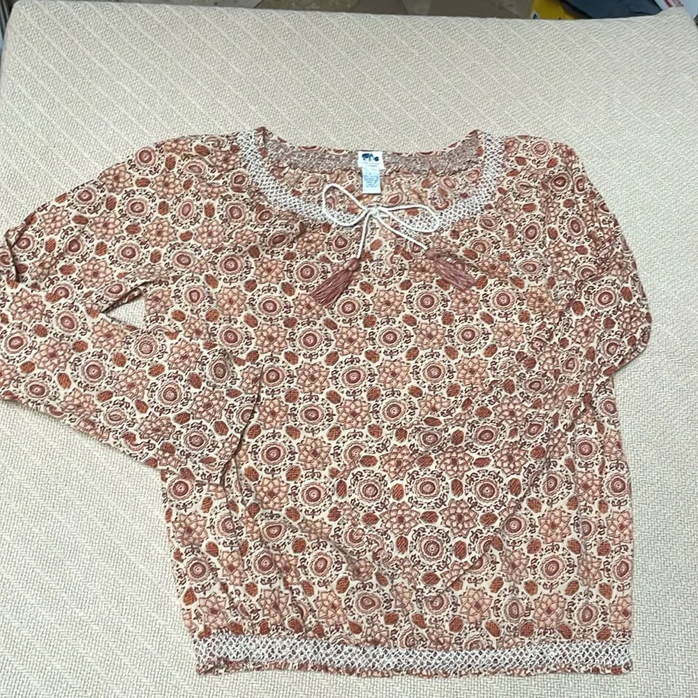 Lucky Brand long sleeve blouse SIZE Large…I do love and take offers! - Picture 2 of 13